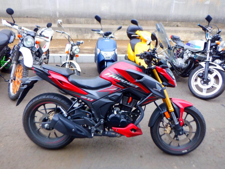 Honda HORNET 2.0 2020