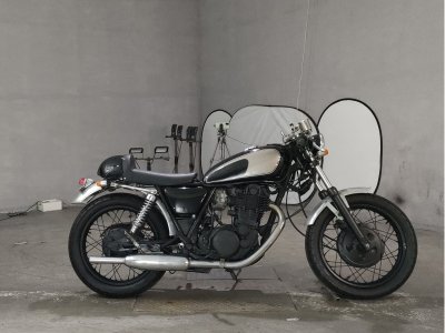 Yamaha SR400 1995