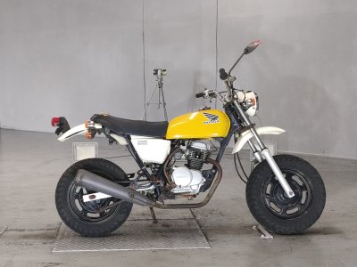 Honda APE50 2002