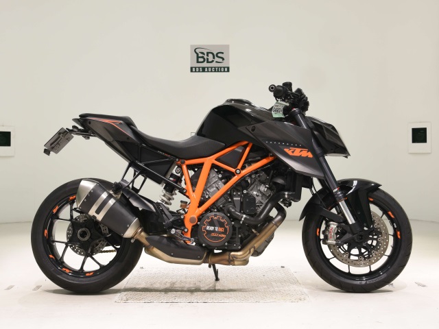 KTM 1290 SUPERDUKE R 2016