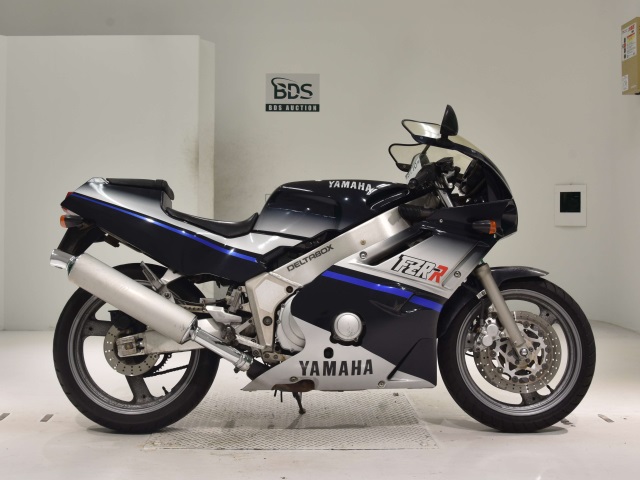 Yamaha FZR400RR 1989