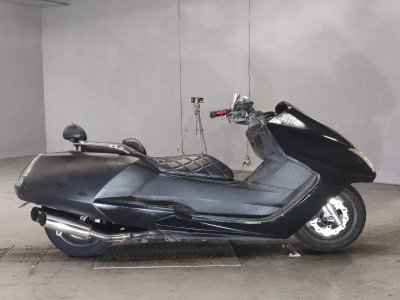 Yamaha MAGZAM 2005