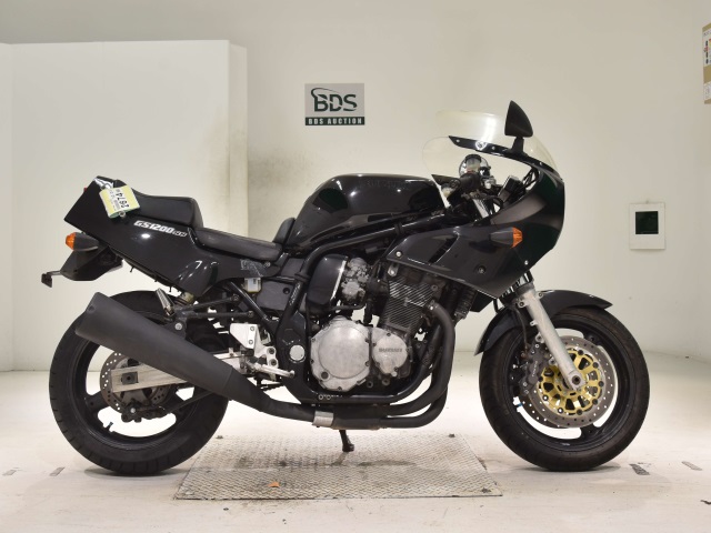 Suzuki GS1200SS 2001
