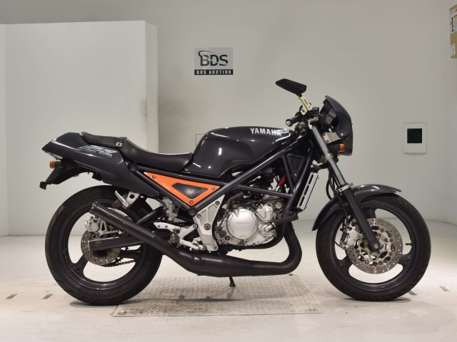 Yamaha R1-Z 1991