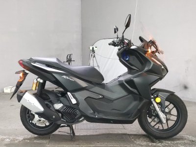 Honda ADV 160 2023