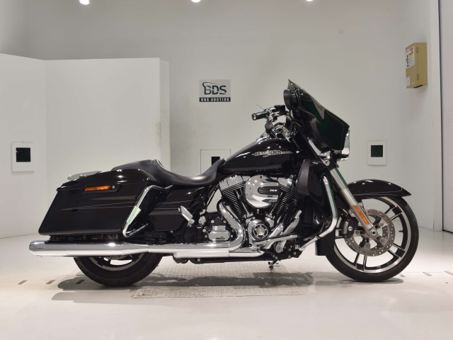 HD SREET GLIDE FLHXS1690 2014