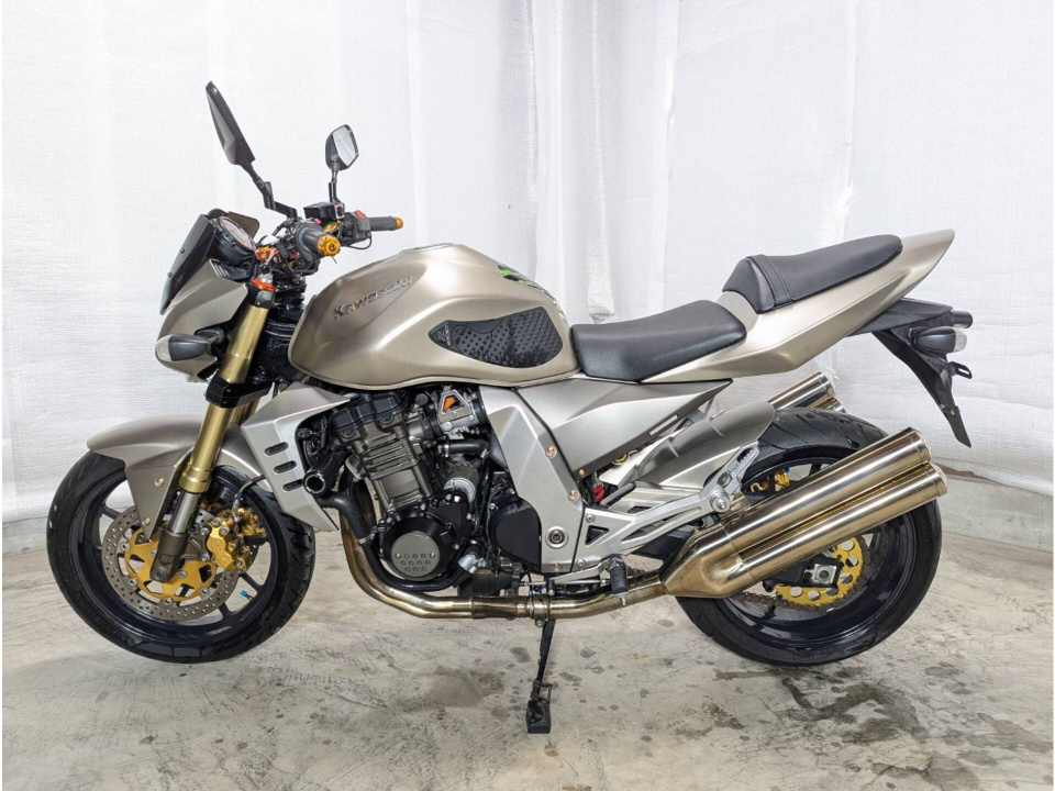 Kawasaki Z1000 2006
