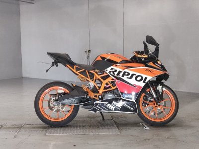 KTM RC 390 2016