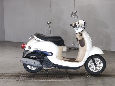 Honda GIORNO 2016