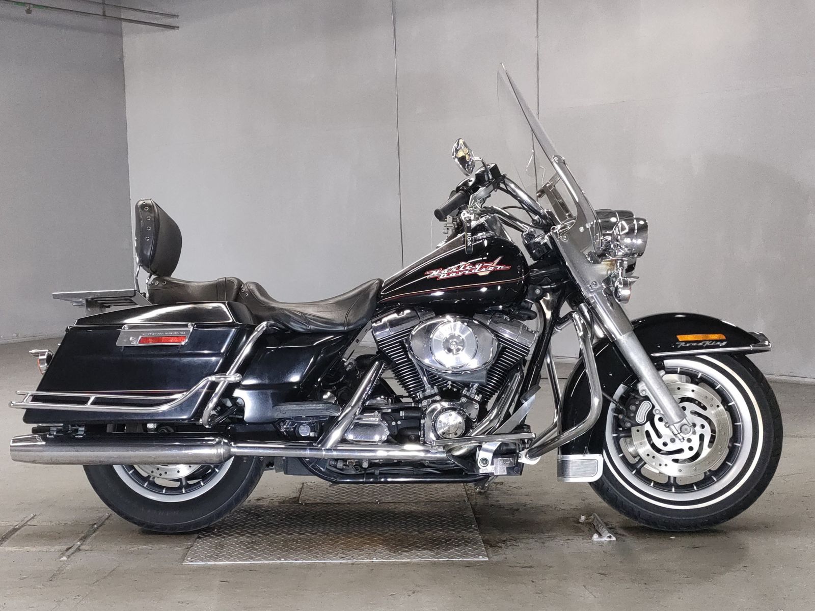 HD ROAD KING FLHR1450 2001