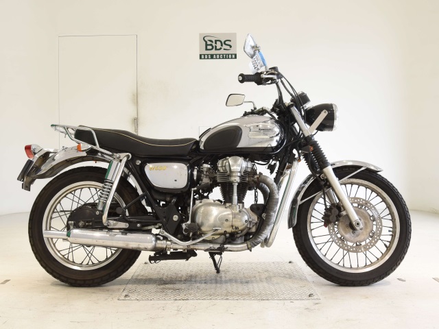 Kawasaki W650 2003