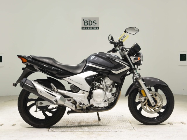 Yamaha YBR250 2011