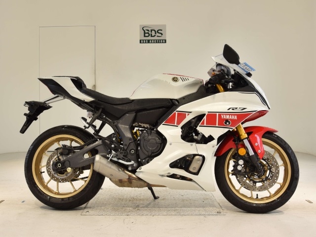 Yamaha YZF-R7-2 2022