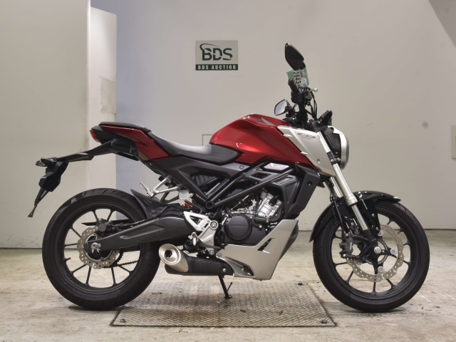 Honda CB125R 2018