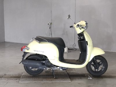 Honda GIORNO 2011
