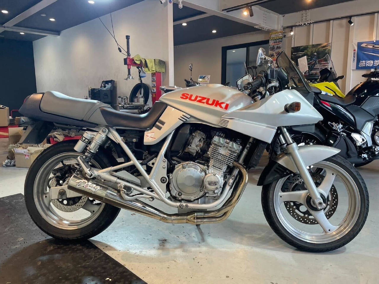 Suzuki GSX250 KATANA 1991