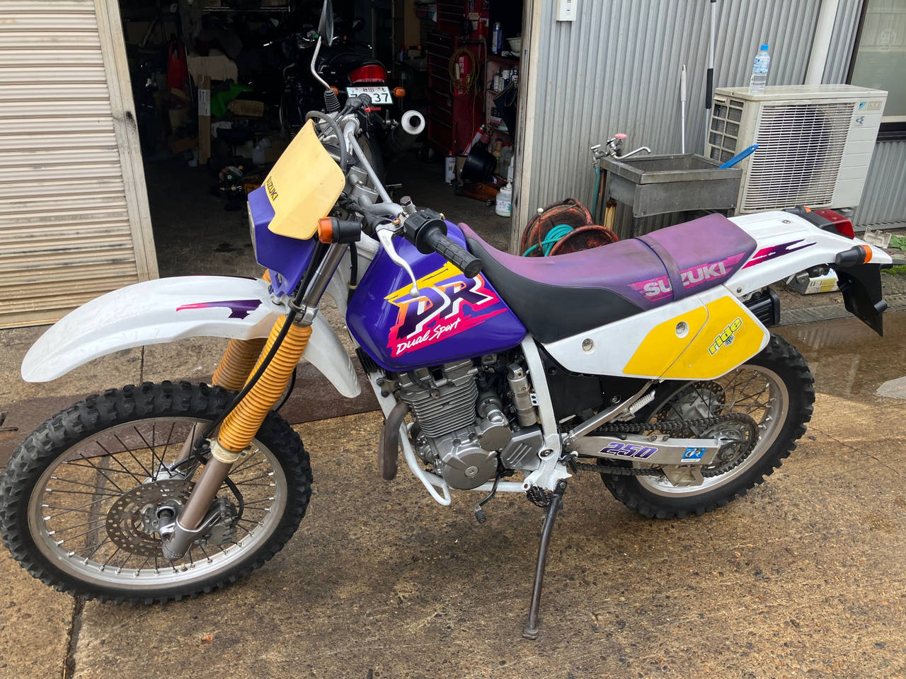 Suzuki DR250S 1995
