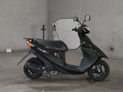 Suzuki ADDRESS V50