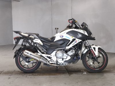 Honda NC700X 2012