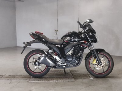 Suzuki GIXXER150