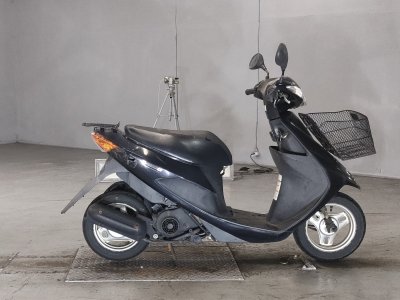 Suzuki ADDRESS V50