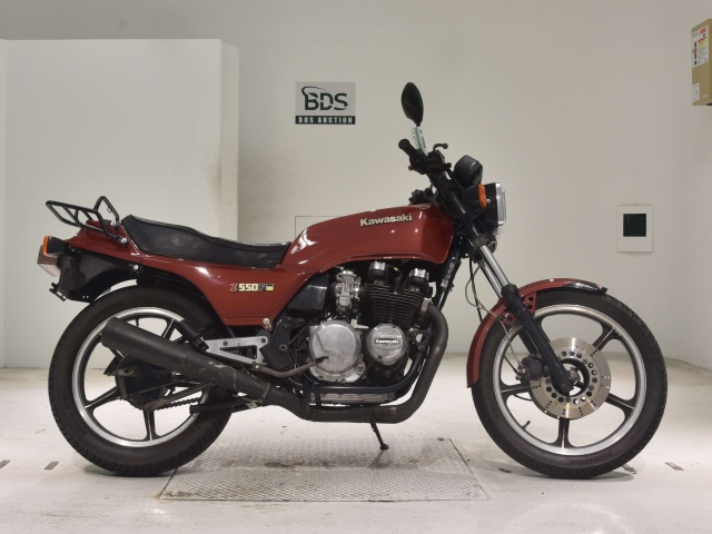 Kawasaki Z550FX 2024