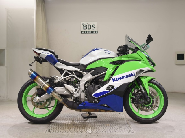 Kawasaki ZX-4RR 2024