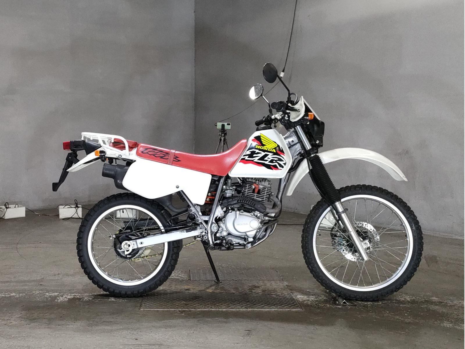 Honda XLR125R 1994