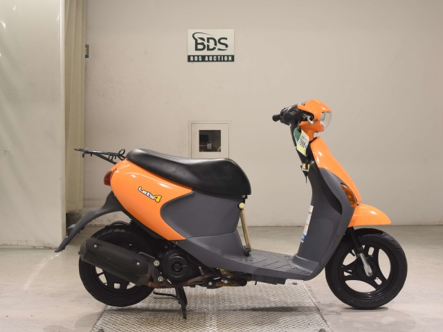 Suzuki LETS4