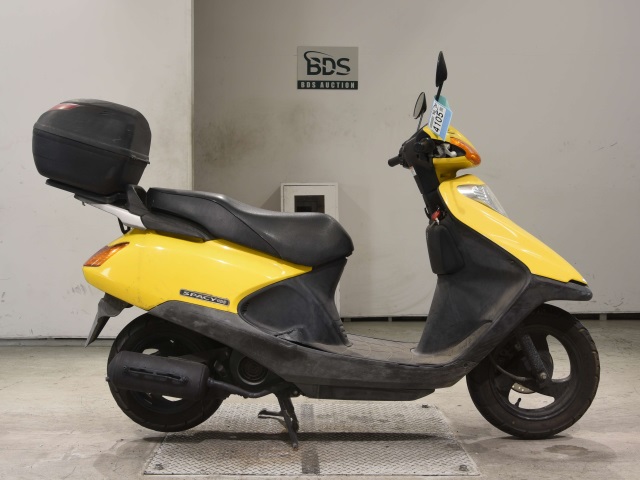 Honda SPACY100 2006