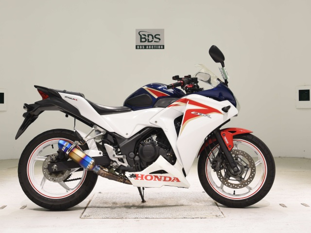 Honda CBR250RA 2011