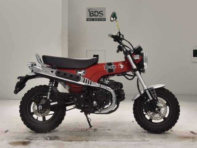 Honda DAX125 2022
