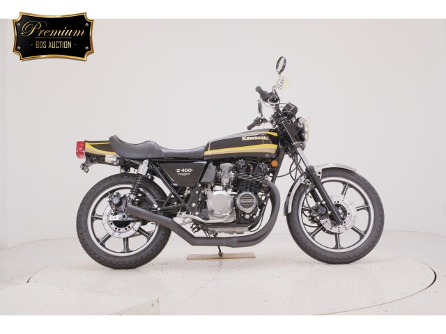Kawasaki Z400J 2025