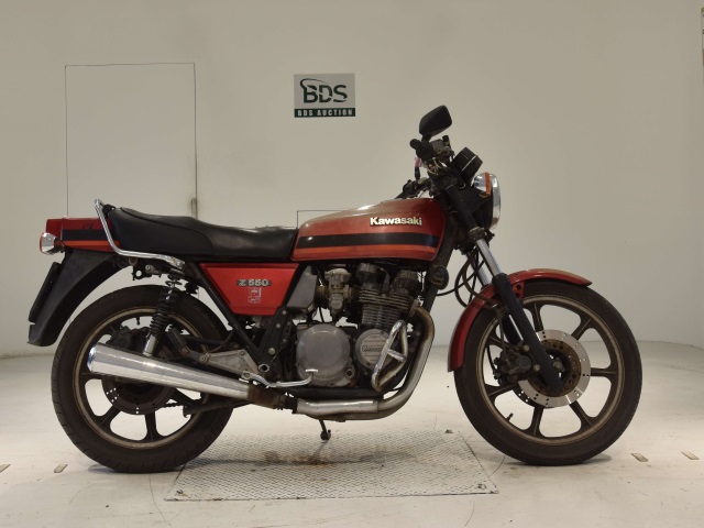 Kawasaki Z550FX