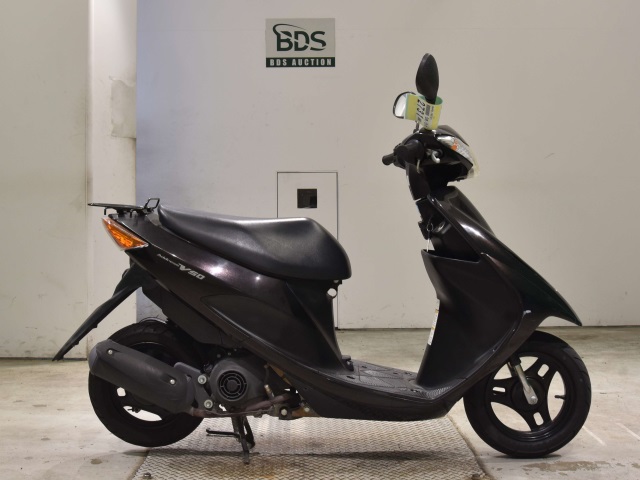 Suzuki ADDRESS V50
