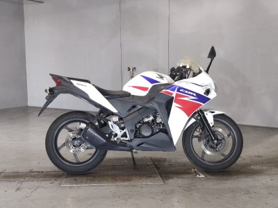 Honda CBR125R 2013