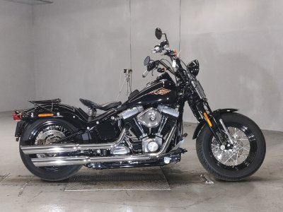 HD CROSS BONES FLSTSB1580 2011