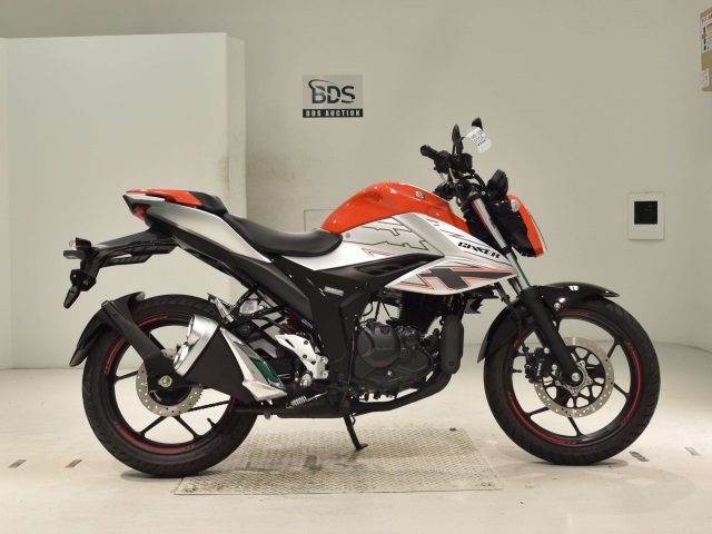 Suzuki GIXXER150