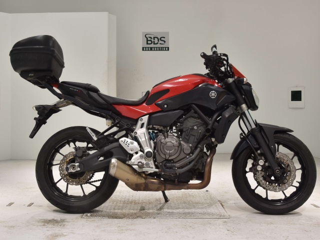 Yamaha MT-07 2015