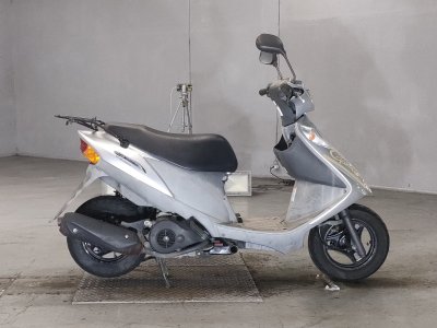 Suzuki ADDRESS V125