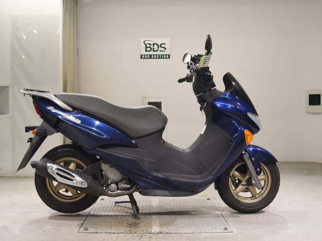 Suzuki AVENIS150 2004