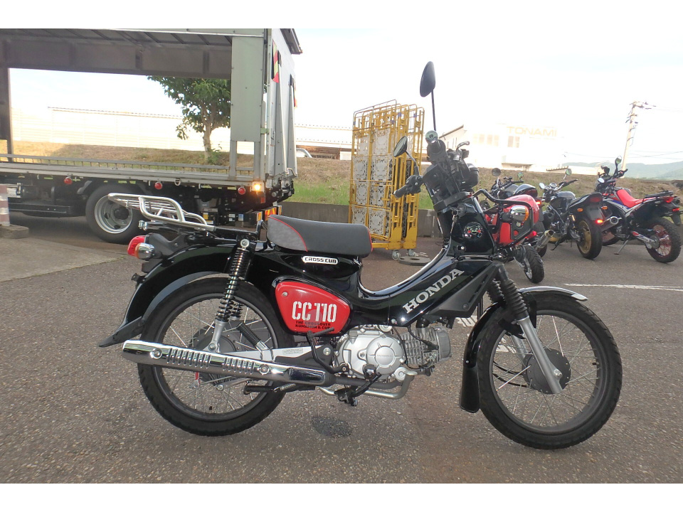 Honda CC110 CROSSCUB 2021