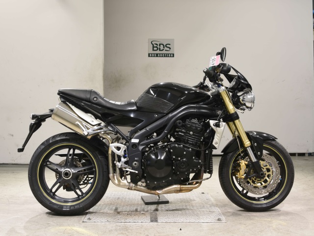 Triumph SPEED TRIPLE 2005