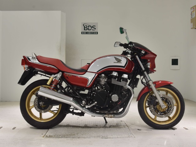Honda CB750SF 2009