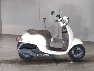 Honda GIORNO 2011