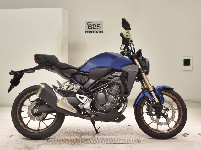 Honda CB250R
