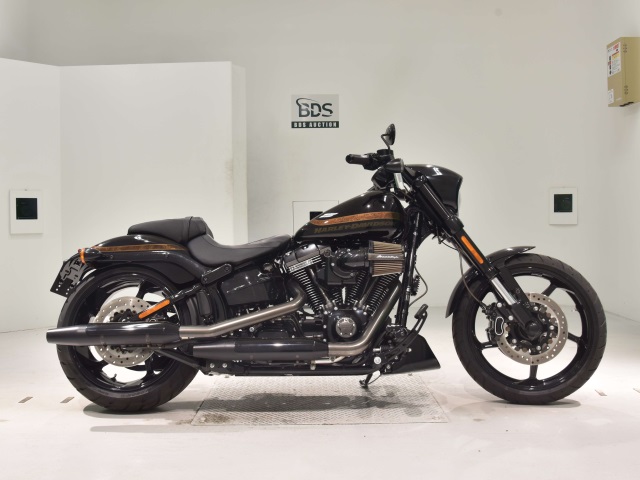 HD BREAKOUT FXSB1800 2016