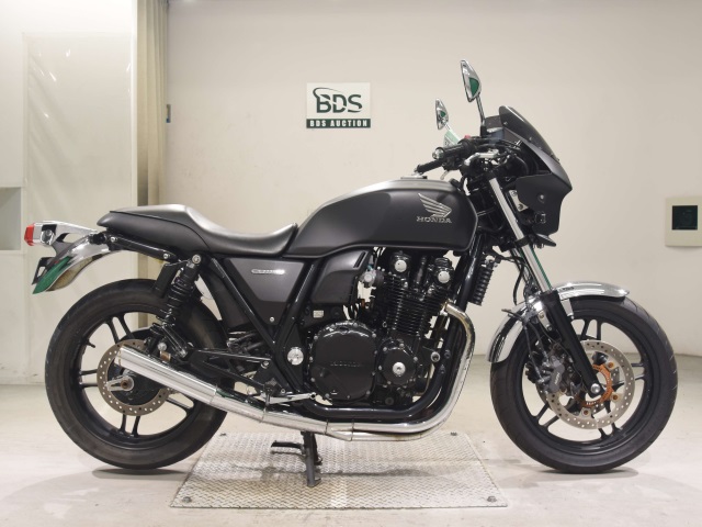 Honda CB1100A 2011