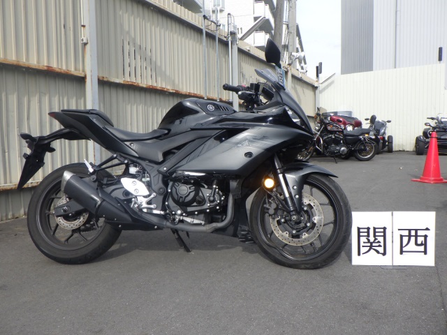 Yamaha YZF-R3 2021
