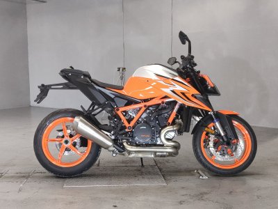 KTM 1290 SUPERDUKE R 2022